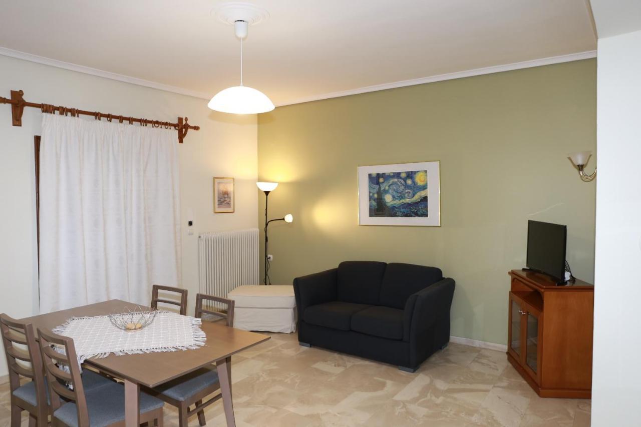 Giotis Apartments Лептокария Екстериор снимка