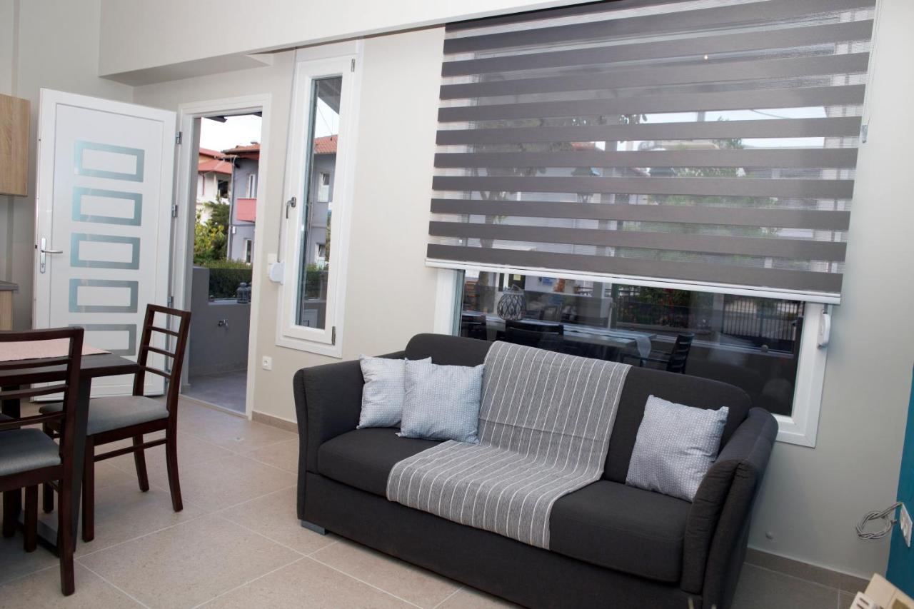 Giotis Apartments Лептокария Екстериор снимка