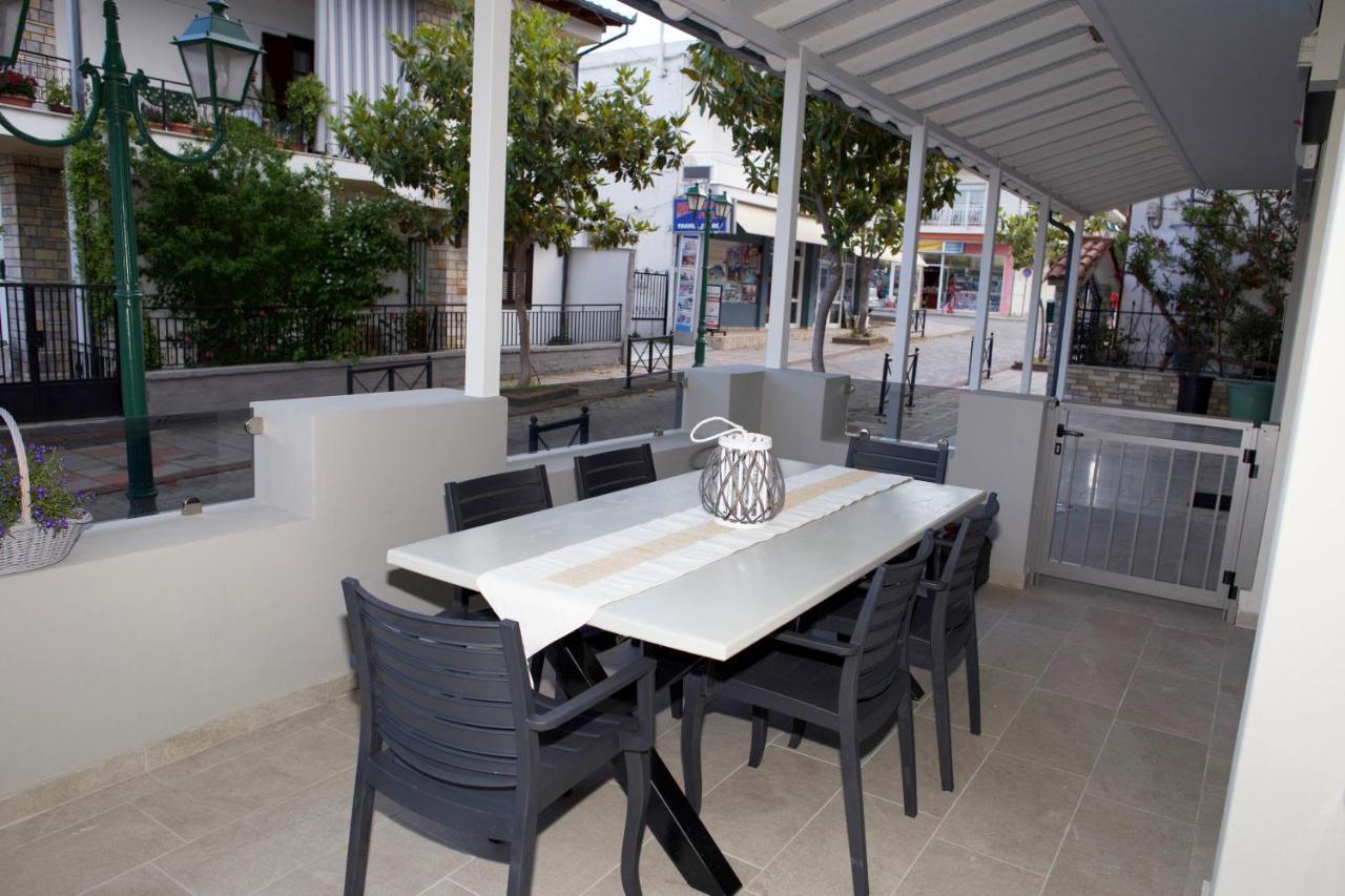 Giotis Apartments Лептокария Екстериор снимка